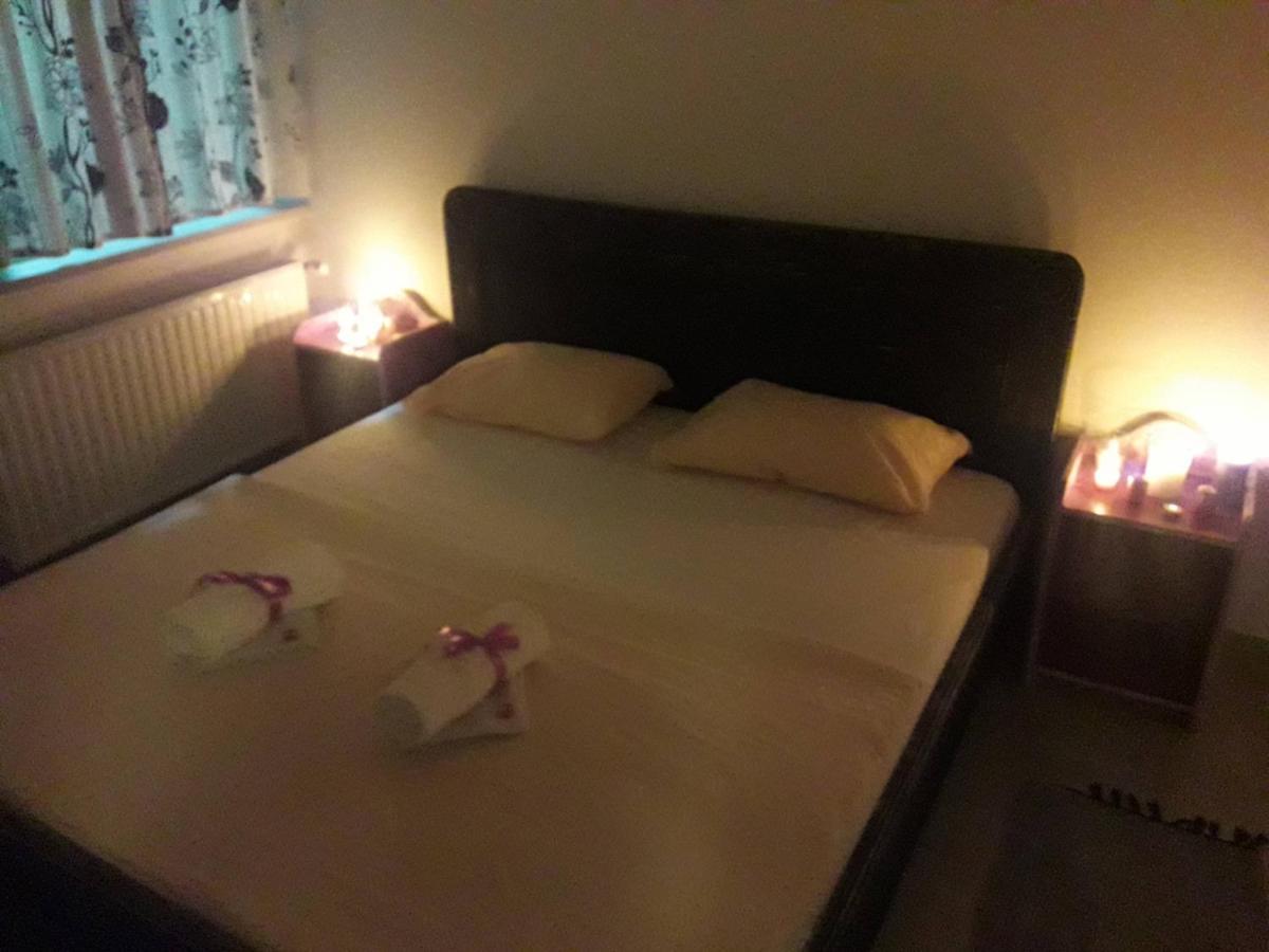 Zoric Apartments & Rooms Ragusa Esterno foto